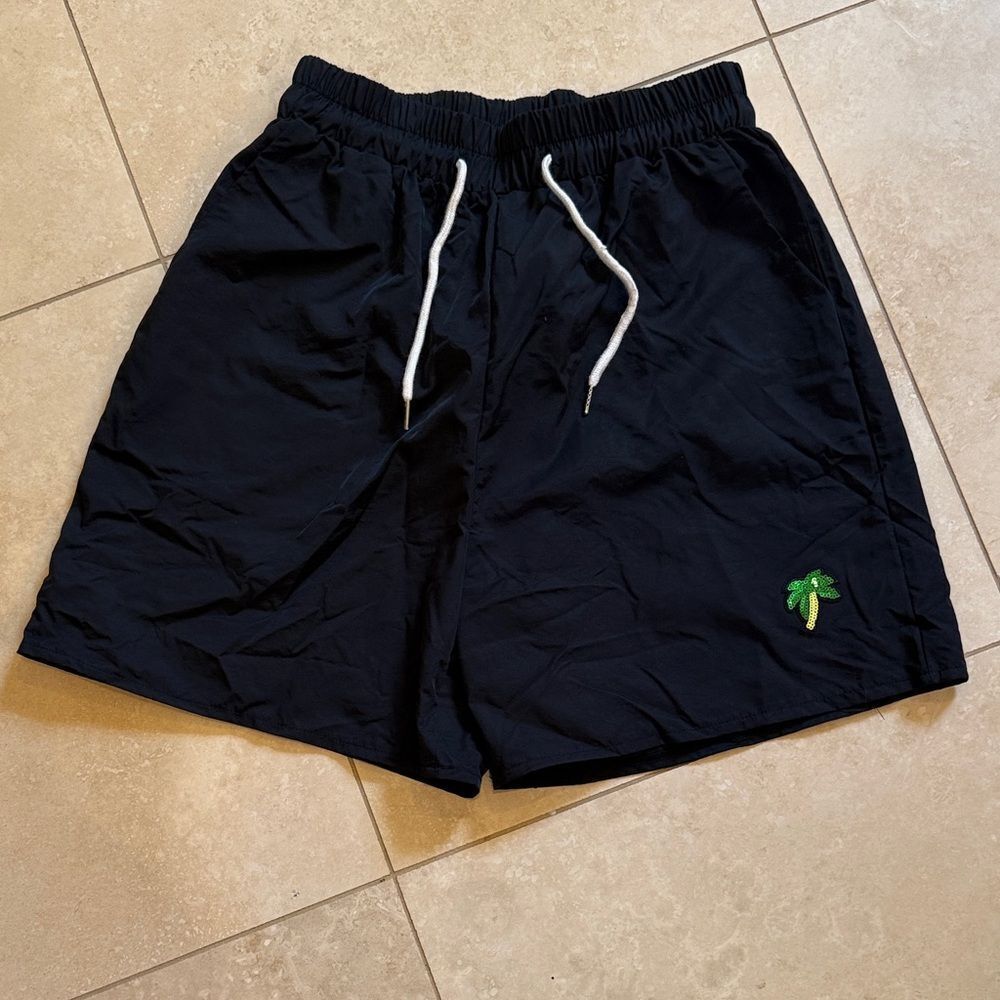 ROMWE Black Men's Swim Trunks with Palm Tree Embroidery